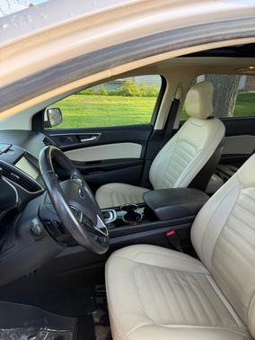 White 2015 Ford Edge SEL