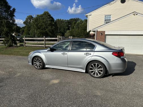 2013 Subaru Legacy 2.5i Sport