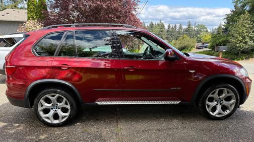 Red 2013 BMW X5 xDrive35i Sport Activity