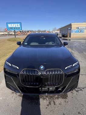 Black 2025 BMW i7 xDrive60