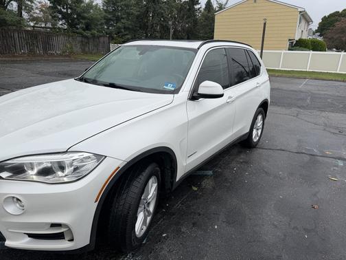 White 2014 BMW X5 xDrive35i