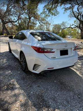2016 Lexus RC 200t Base