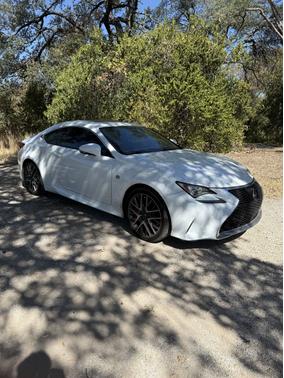 2016 Lexus RC 200t Base
