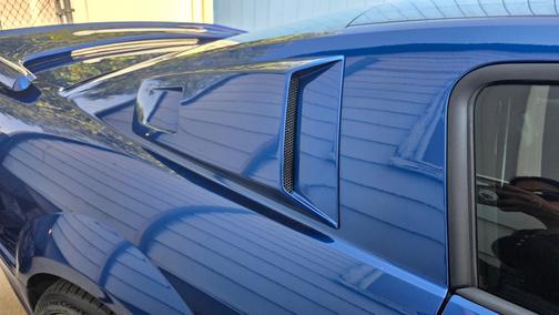 Blue 2006 Ford Mustang GT