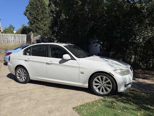 2011 BMW 328 i xDrive