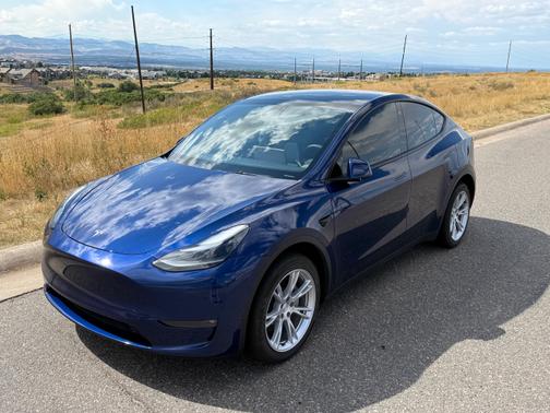 2023 Tesla Model Y Long Range