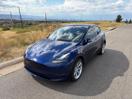 2023 Tesla Model Y Long Range