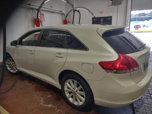 2012 Toyota Venza LE