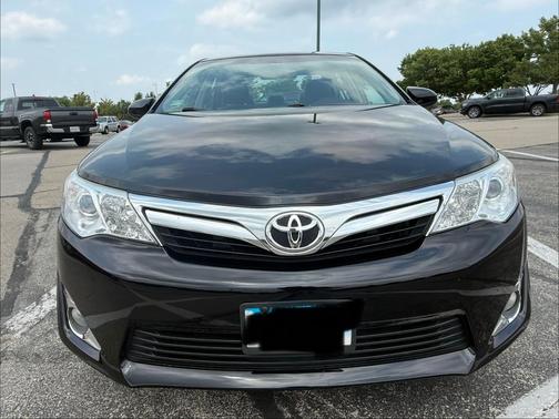 Black 2014 Toyota Camry XLE