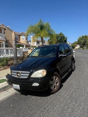 Black 2005 Mercedes-Benz M-Class ML 350 4MATIC