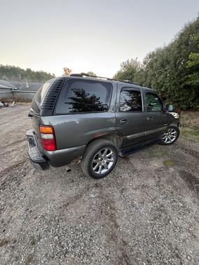 Gray 2002 GMC Yukon SLT