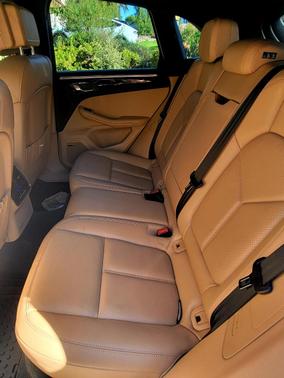 2017 Porsche Macan S