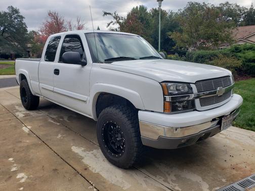 2003 Chevrolet Silverado 1500 LS Extended Cab
