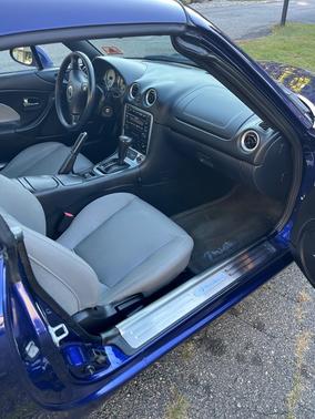 2003 Mazda MX-5 Miata SE