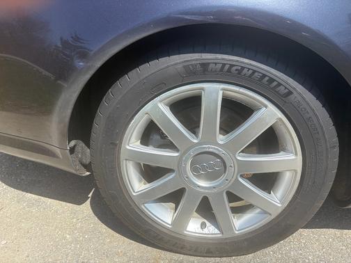 Gray 2005 Audi A8 L 4.2 quattro