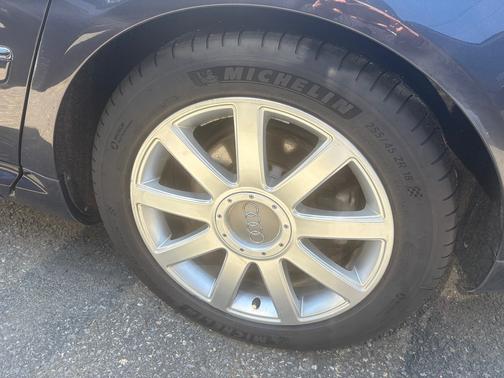Gray 2005 Audi A8 L 4.2 quattro