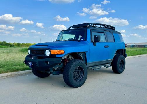 Blue 2012 Toyota FJ Cruiser Base