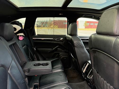 2012 Porsche Cayenne Cayenne