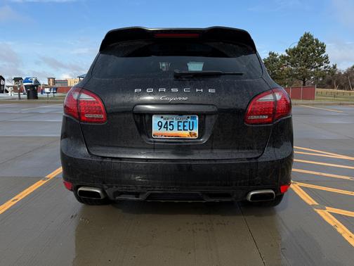 2012 Porsche Cayenne Cayenne