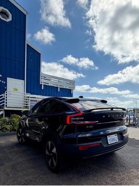 2024 Volvo C40 Recharge Pure Electric Core