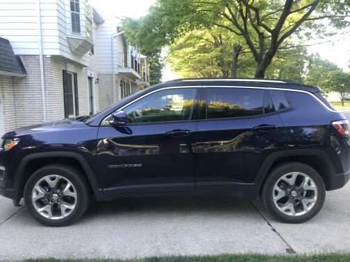 Photo 1 of 4 of 2019 Jeep Compass Limited
