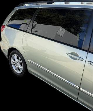 2006 Toyota Sienna XLE Limited