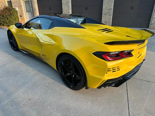 2025 Chevrolet Corvette E-Ray 3LZ