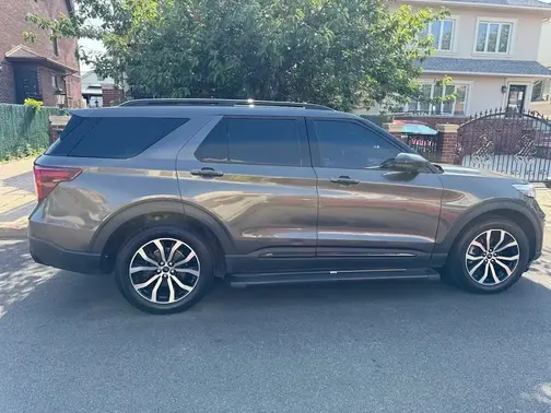 Gray 2020 Ford Explorer ST