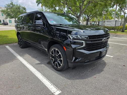 Black 2023 Chevrolet Suburban RST