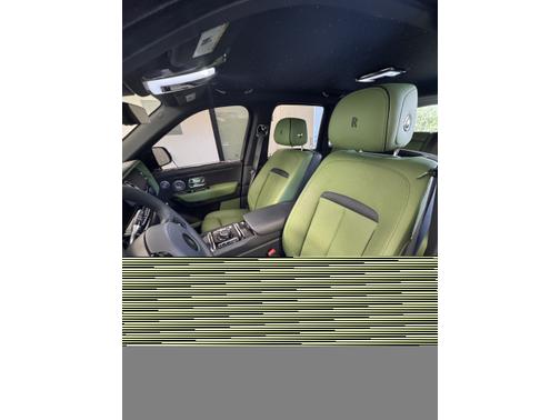 Black 2023 Rolls-Royce Cullinan Black Badge