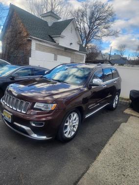 Brown 2014 Jeep Grand Cherokee Summit