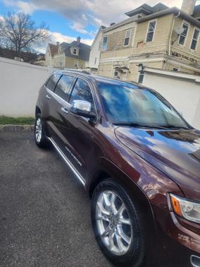 Brown 2014 Jeep Grand Cherokee Summit