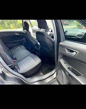 2018 Ford Edge SE