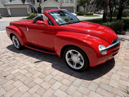 Red 2006 Chevrolet SSR Base