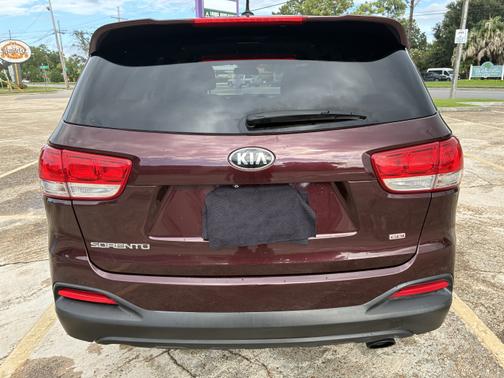 2017 Kia Sorento LX