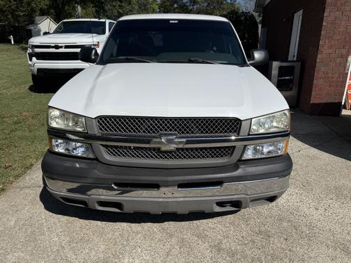 2003 Chevrolet Silverado 1500 Work Truck