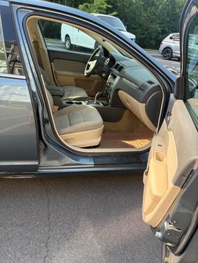 Blue 2011 Ford Fusion SE