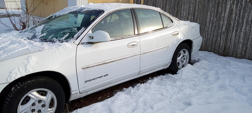 2000 Pontiac Grand Prix SE