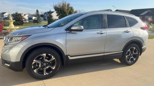 Silver 2018 Honda CR-V Touring