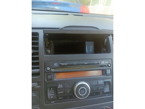 2011 Nissan Versa 1.8 SL
