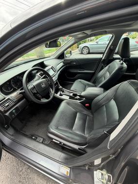 Gray 2017 Honda Accord EX w/Honda Sensing