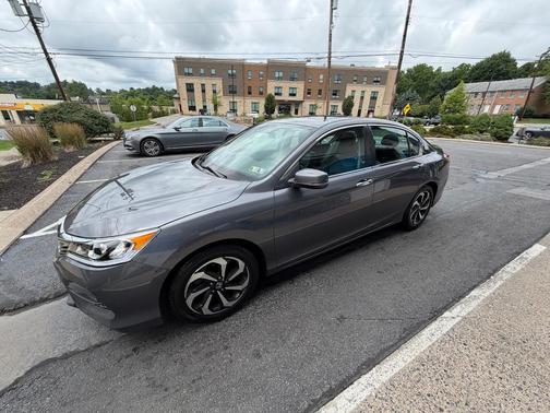Gray 2017 Honda Accord EX w/Honda Sensing