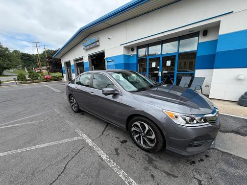 Gray 2017 Honda Accord EX w/Honda Sensing