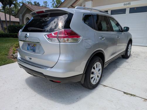 2016 Nissan Rogue S