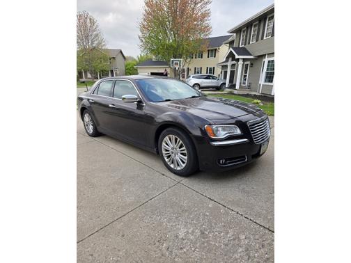 2012 Chrysler 300 Limited
