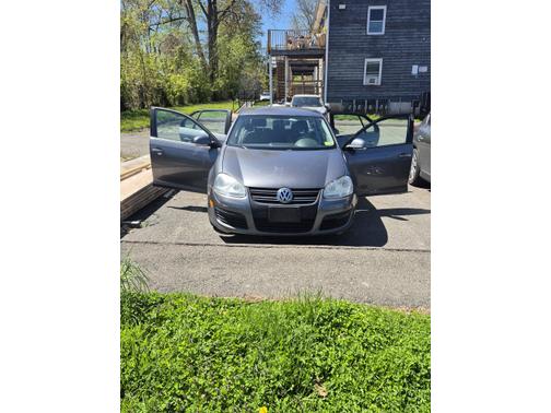 Gray 2010 Volkswagen Jetta Limited Edition