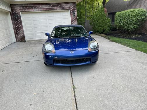 Blue 2000 Toyota MR2 Spyder