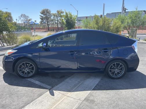 2014 Toyota Prius Three