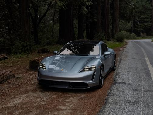 2020 Porsche Taycan Taycan Turbo