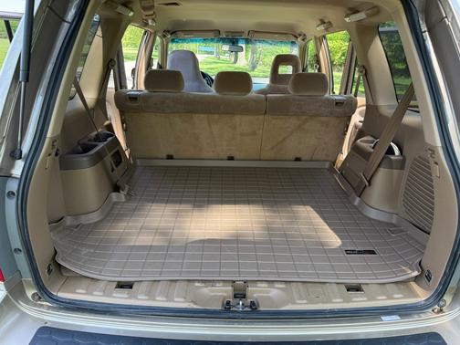 Gold 2005 Honda Pilot EX